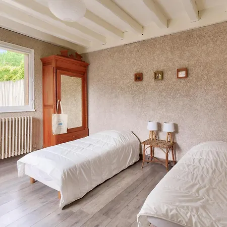 A 400m De La Plage, Maison Pour 12 Avec Piscine